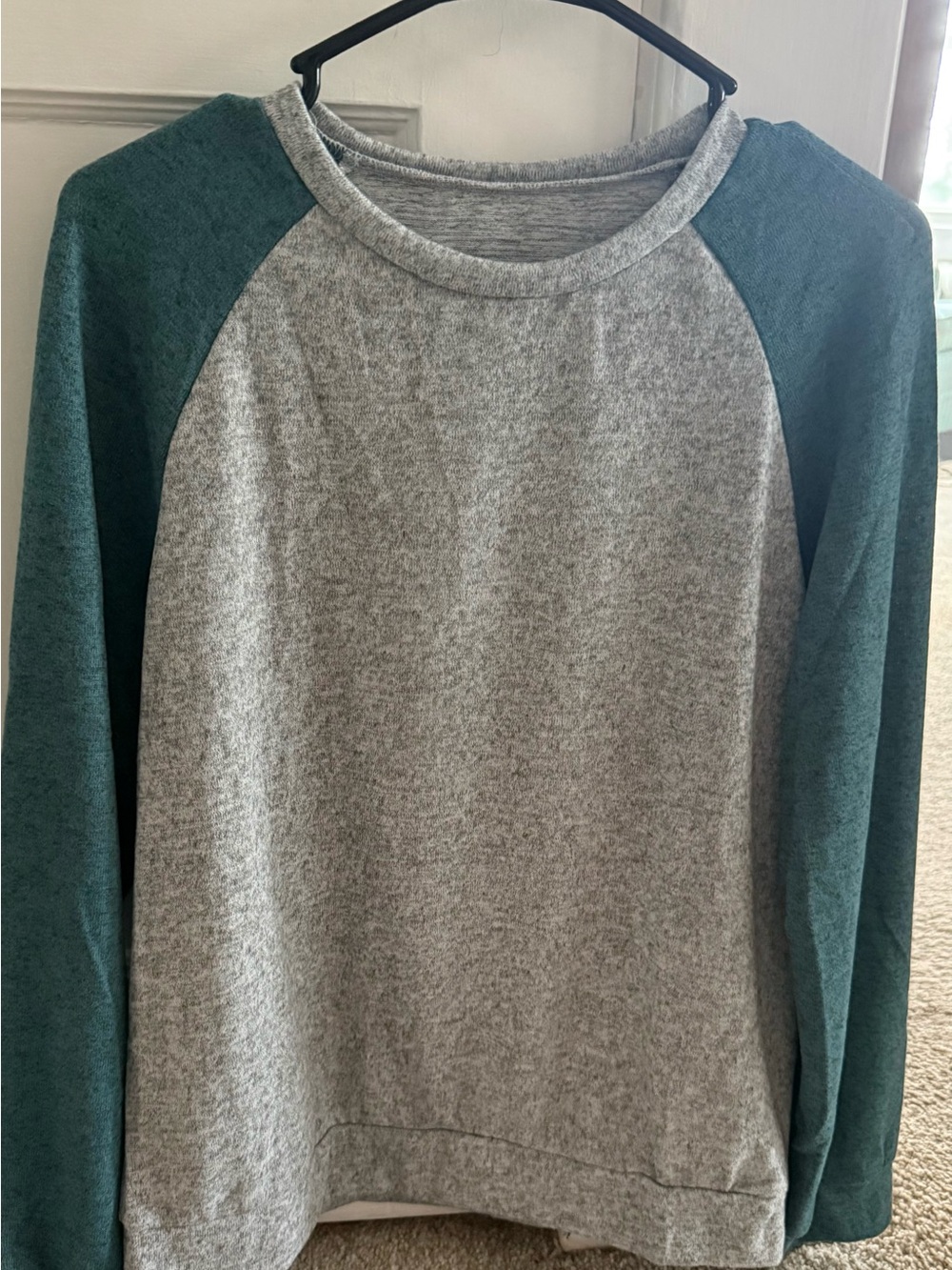 Women’s Two-Tone Raglan Sweatshirt - Gray & Green/Turquoise. New! Never worn.